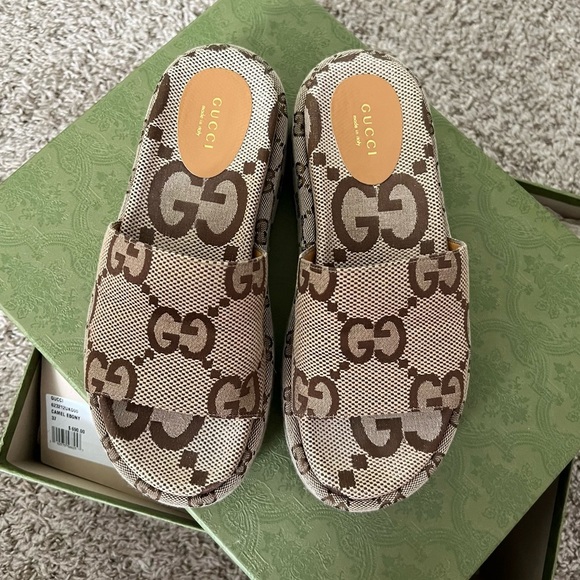 Gucci Authentic Macro GG Canvas Camel Ebony Platform Slide Sandal - Picture 7 of 12